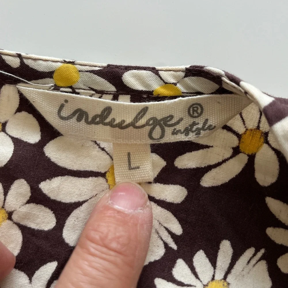 Indulge In Style Brown Daisy Floral Cut-Out Mini Dress Womens Large V-Neck Retro